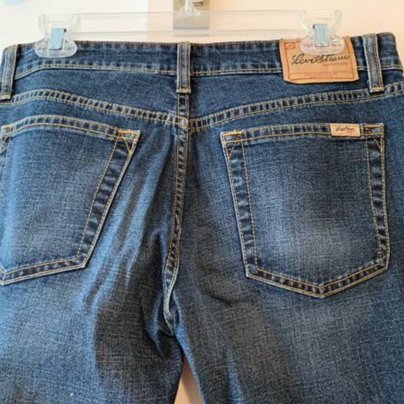 Juniors Levi Strauss Stretch Lowrise Bootcut Jeans Size Juniors 9 MED - Picture 4 of 7
